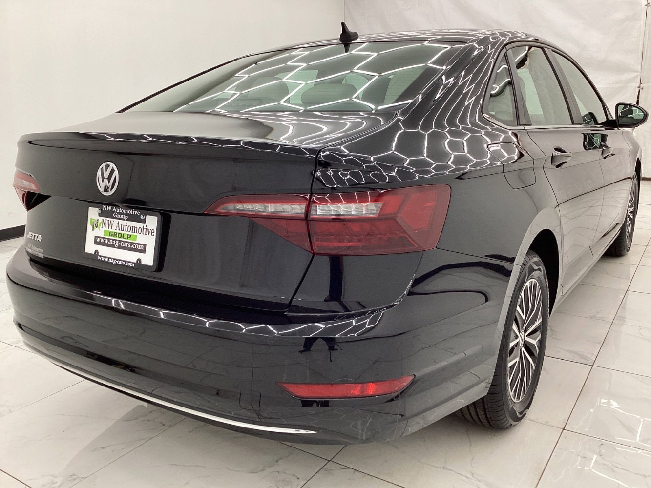 Used 2020 Volkswagen Jetta SE w/ SE Cold Weather Package FWD image 8
