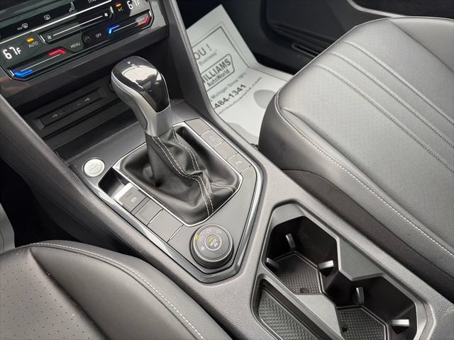 Used 2023 Volkswagen Tiguan SE R-Line AWD/4WD image 16