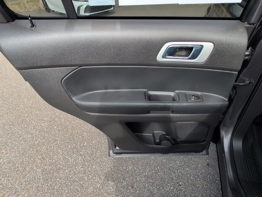 Used 2014 Ford Explorer Limited w/ Equipment Group 302A image 14