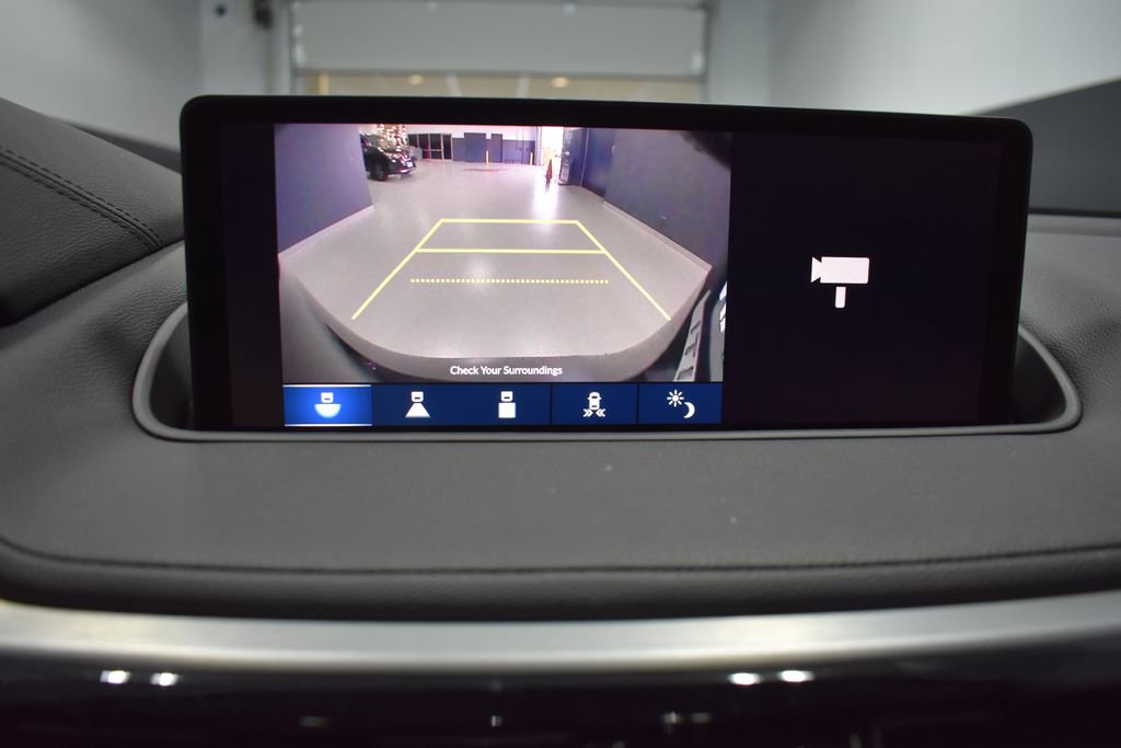 Used 2023 Acura MDX SH-AWD image 23