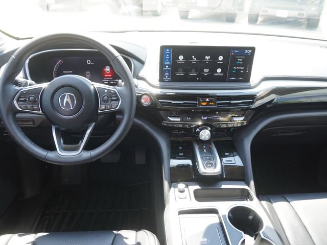 Used 2025 Acura MDX w/ Technology Package AWD/4WD image 15