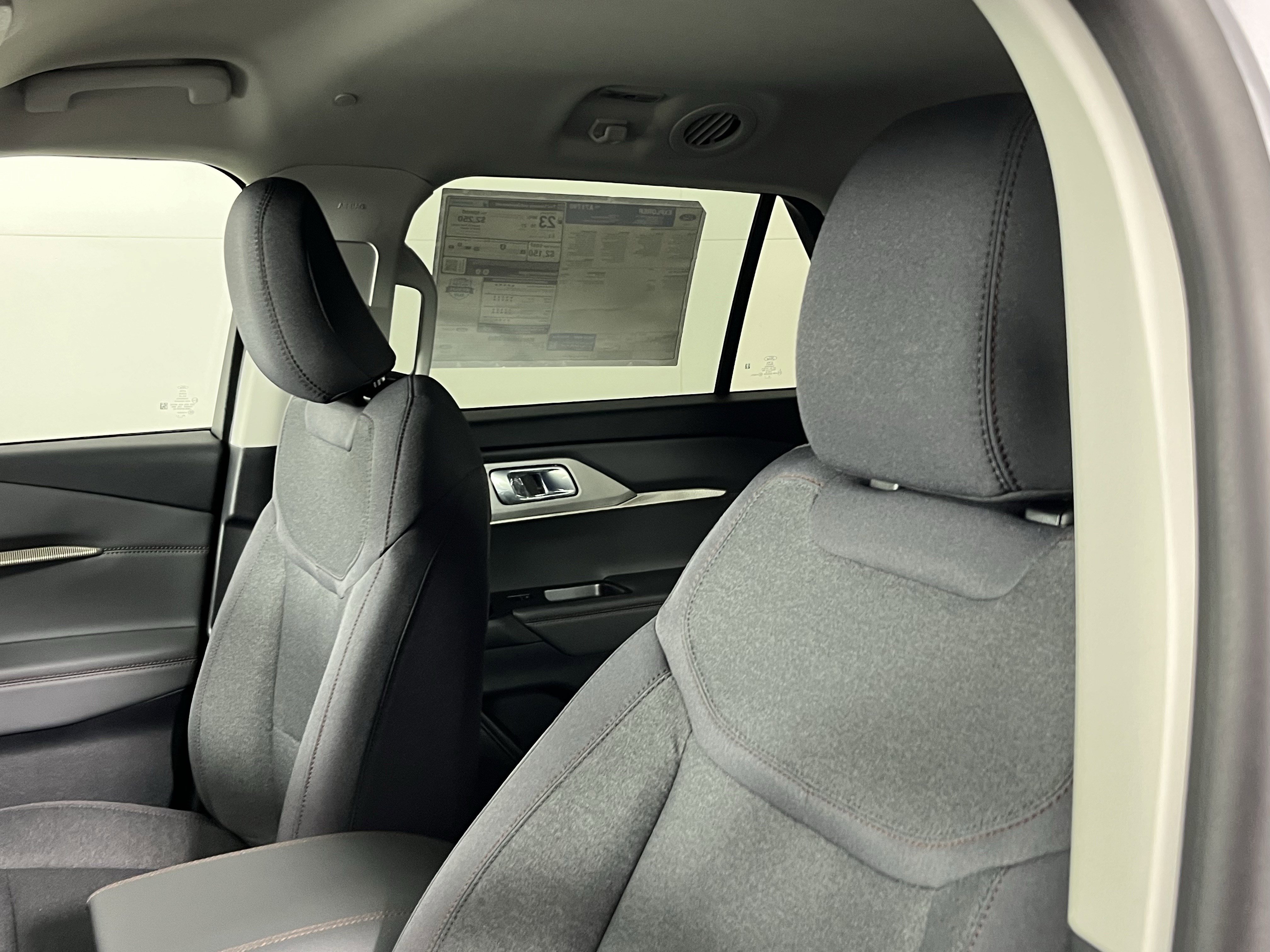 New 2026 Ford Explorer Active image 18