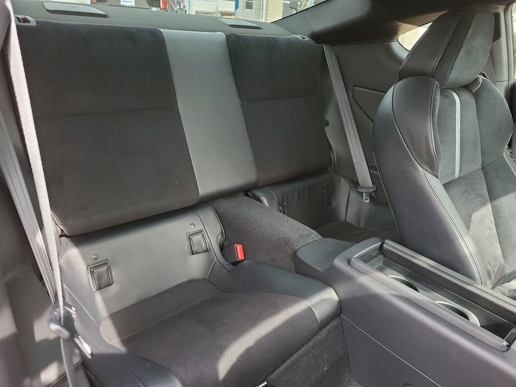 Used 2025 Toyota GR86 Premium image 24