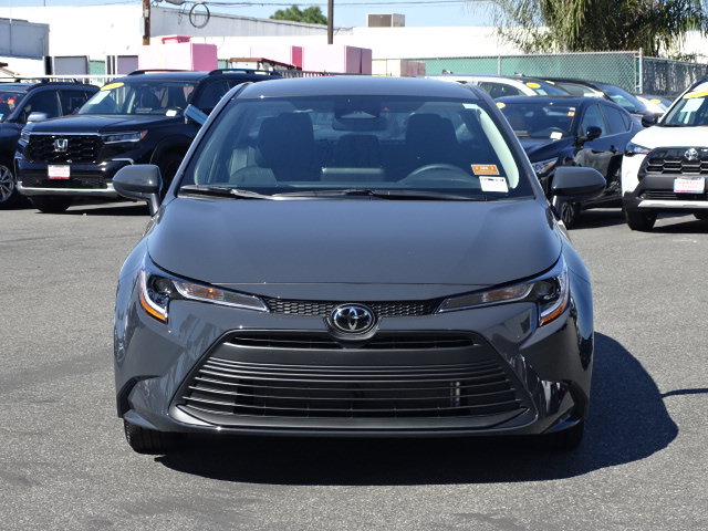 New 2027 Toyota Corolla LE w/ LE Premium Package FWD image 3