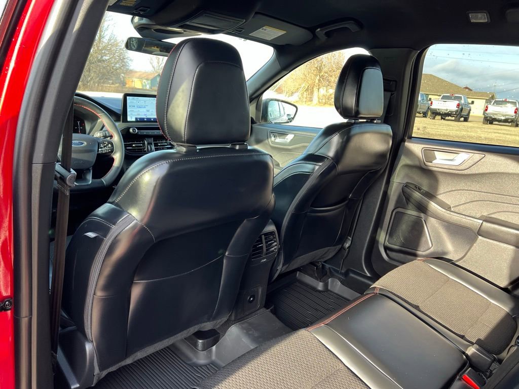 Used 2025 Ford Escape ST-Line image 21