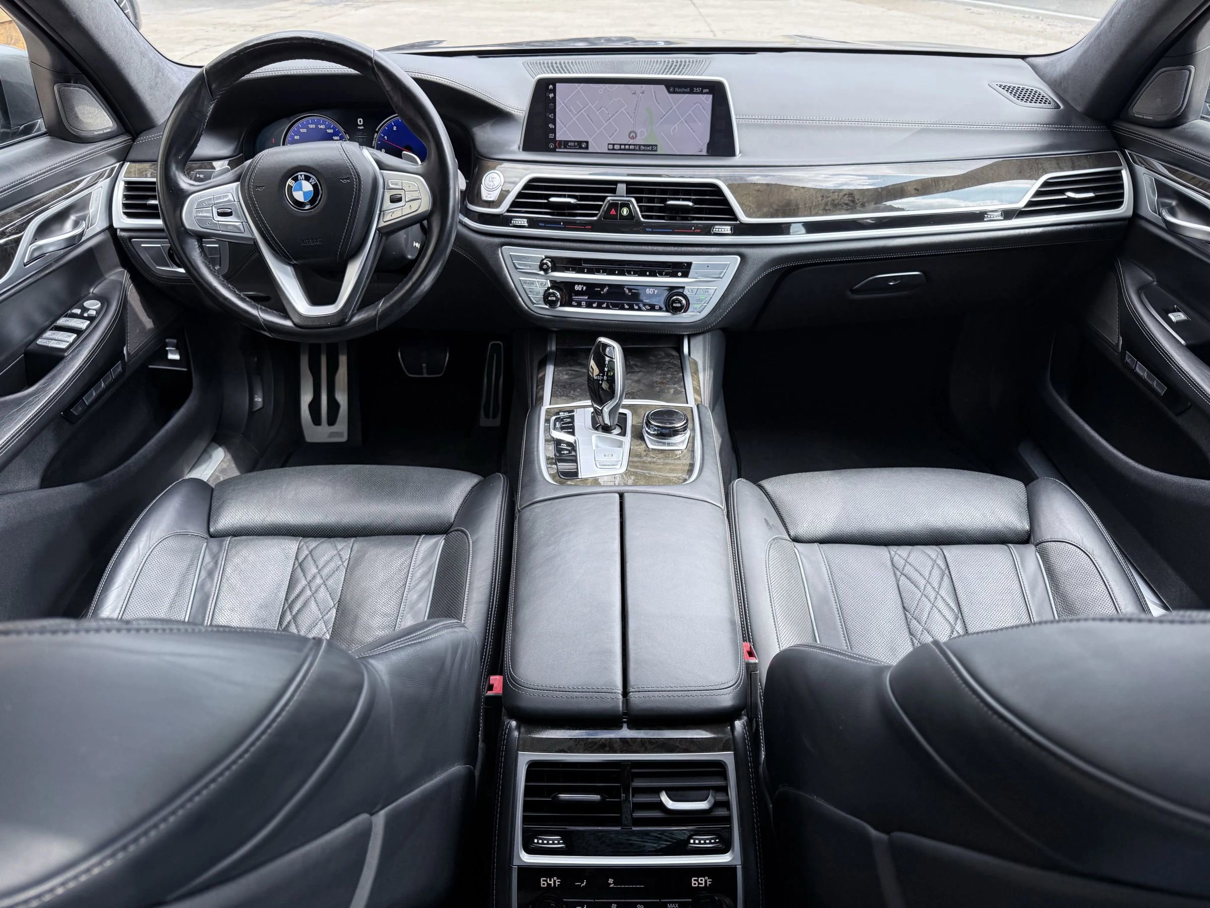 Used 2018 BMW 750i xDrive image 11