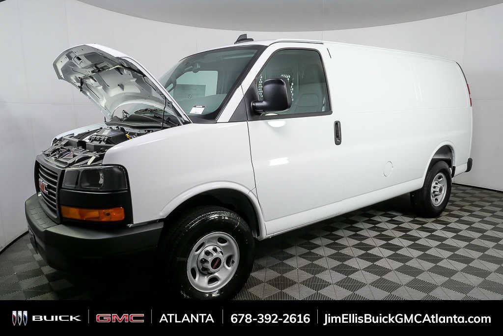 New 2025 GMC Savana 2500 w/ Driver Convenience Package RWD image 27