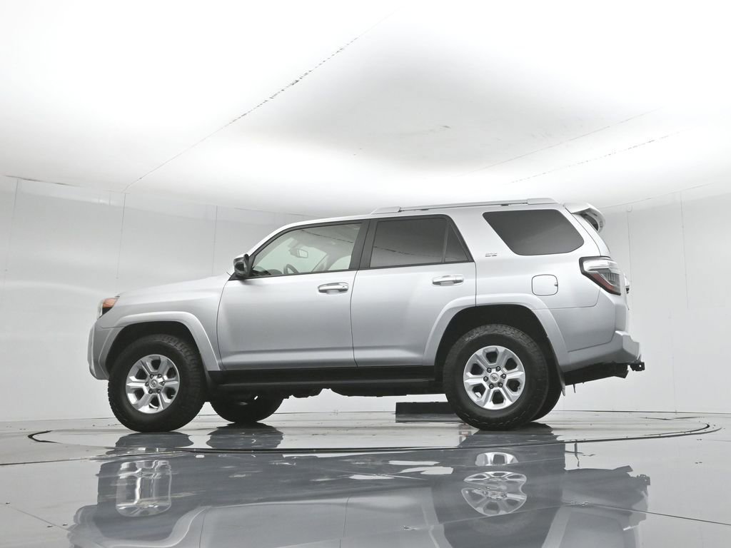 Used 2018 Toyota 4Runner SR5 Premium RWD image 56