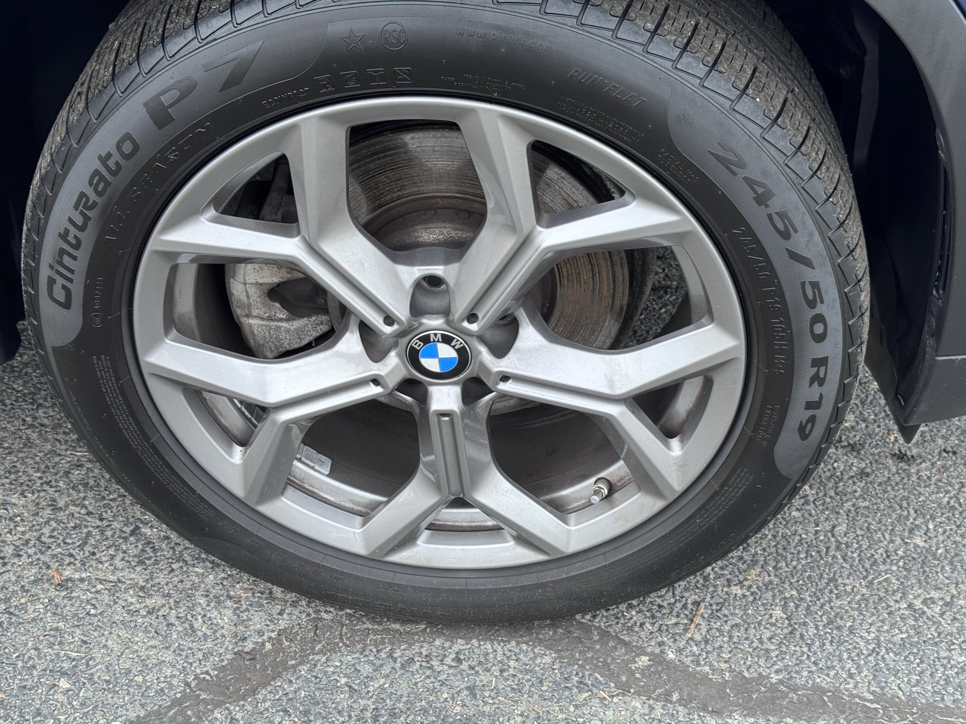 Used 2023 BMW X4 xDrive30i image 11