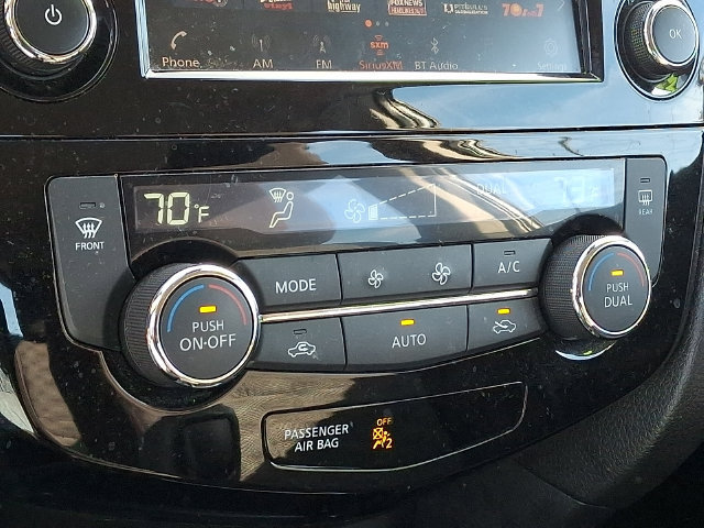 Used 2022 Nissan Rogue Sport SV AWD/4WD image 16