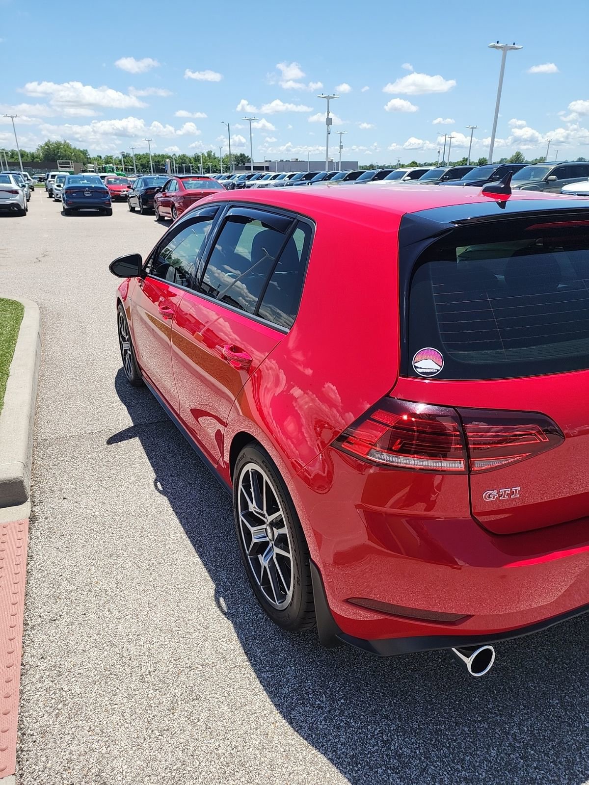 Used 2021 Volkswagen GTI SE FWD image 3