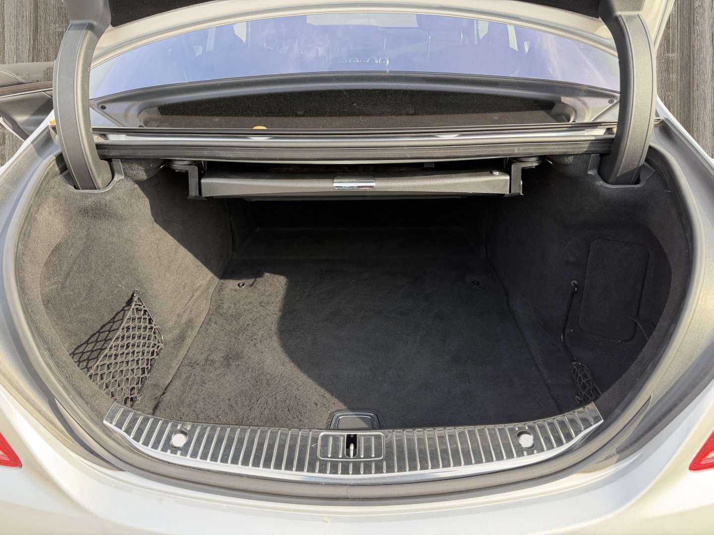 Used 2016 Mercedes-Benz S 550 Sedan image 39