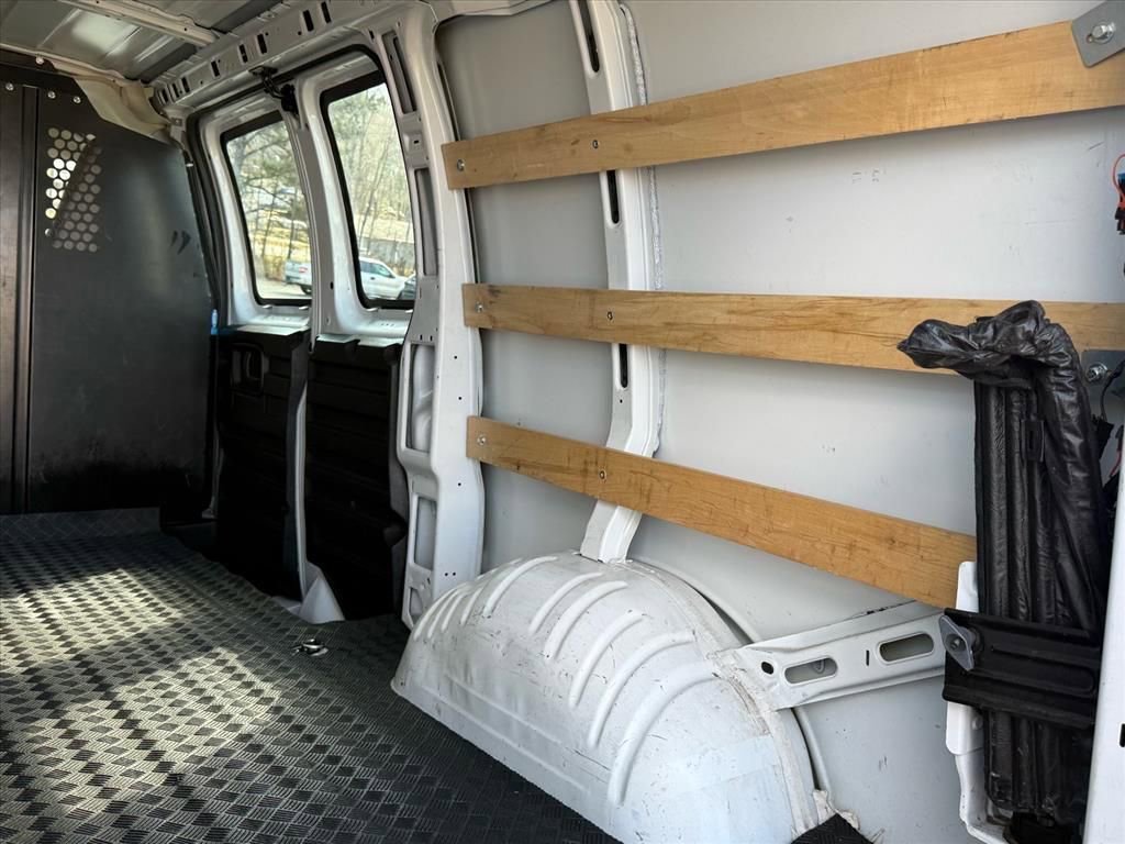 Used 2024 Chevrolet Express 2500 w/ Driver Convenience Package image 14