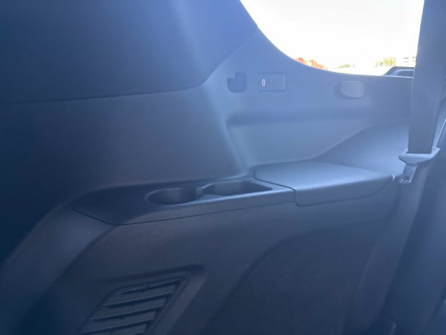 Used 2024 Cadillac Escalade Premium Luxury w/ LPO, Floor Liner Package AWD/4WD image 33