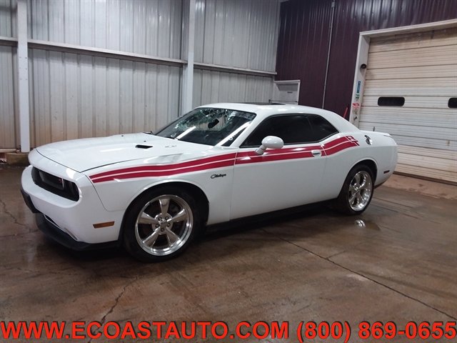 Used 2011 Dodge Challenger R/T RWD image 4