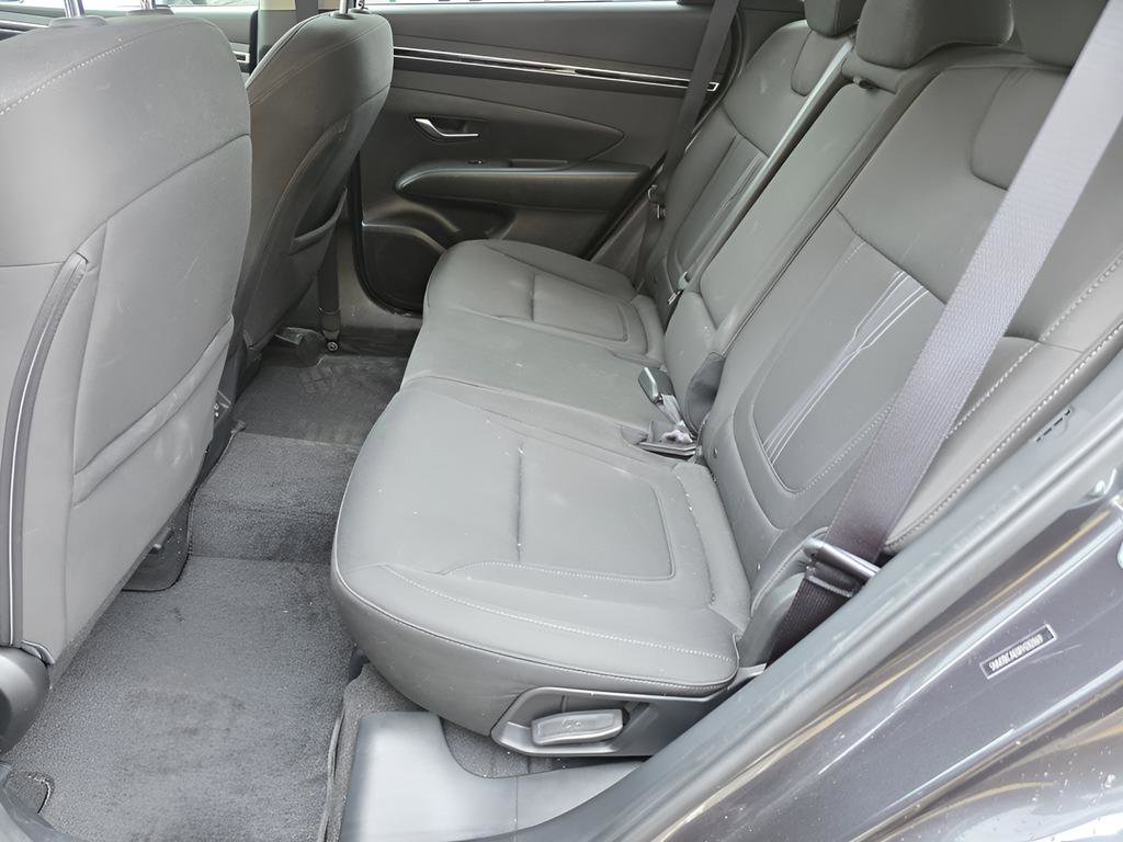 Used 2023 Hyundai Tucson SEL image 16