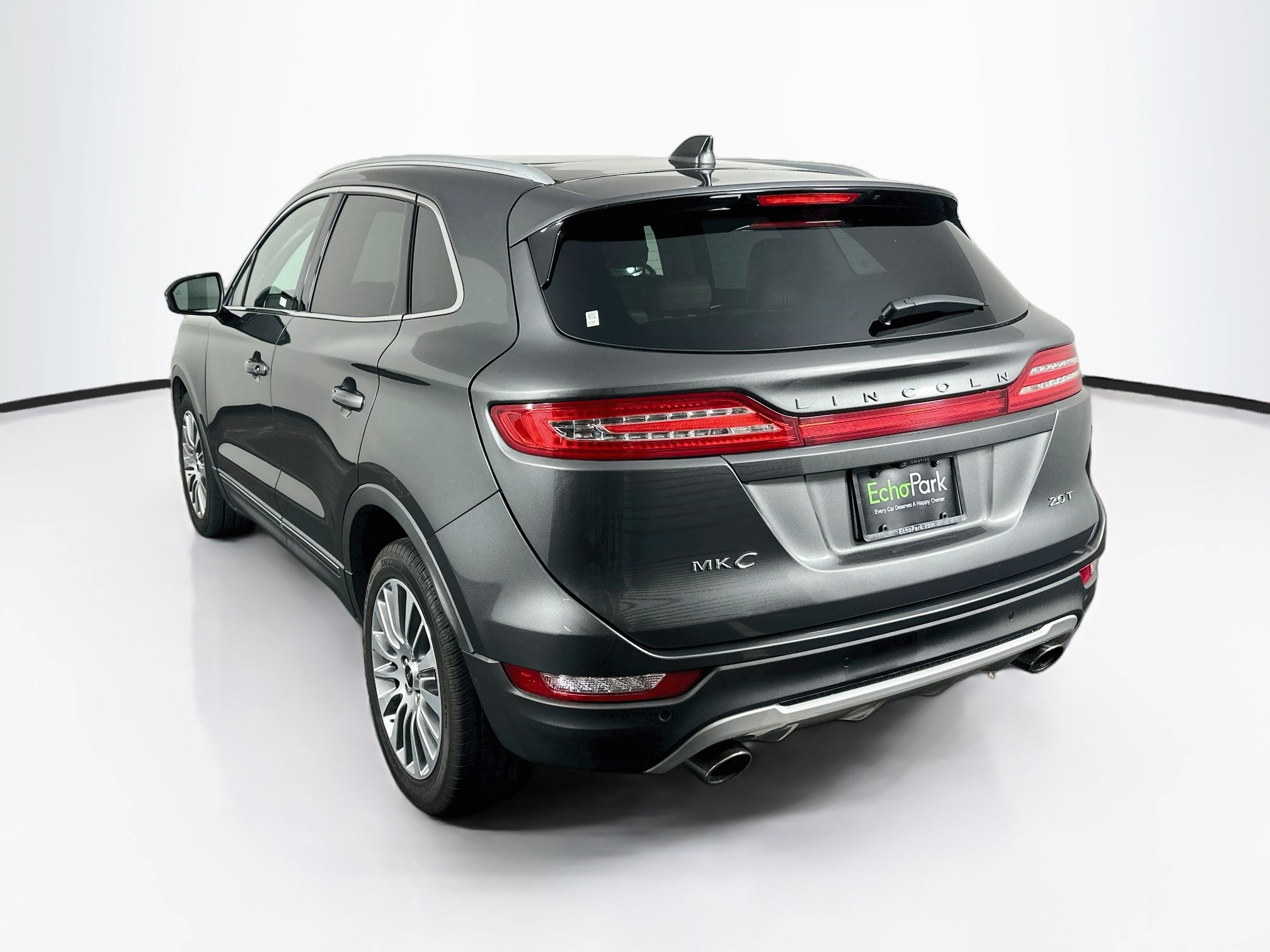 Used 2017 Lincoln MKC Reserve FWD image 5