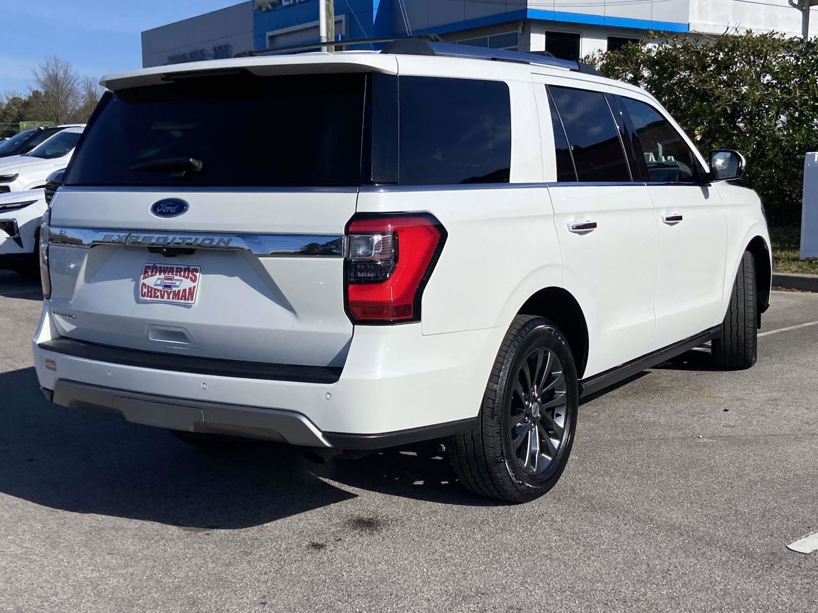 Used 2021 Ford Expedition Limited w/ Cargo Package image 22