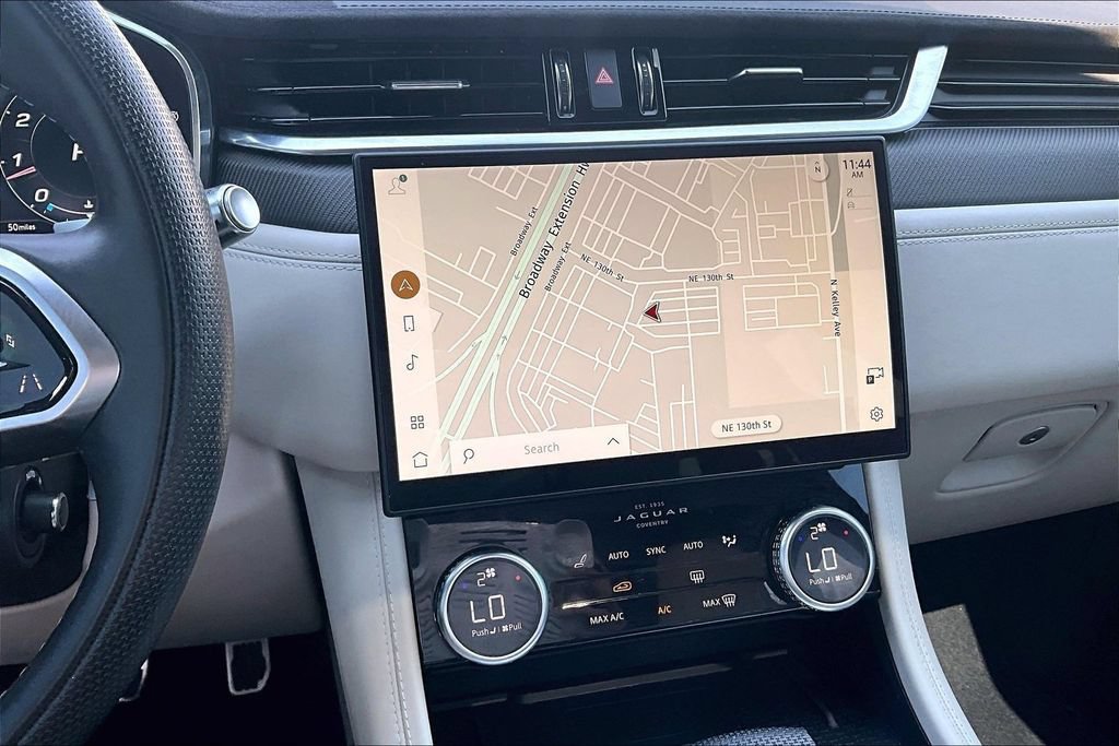Used 2022 Jaguar F-PACE SVR AWD/4WD image 6