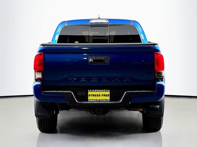 Used 2018 Toyota Tacoma TRD Sport image 6