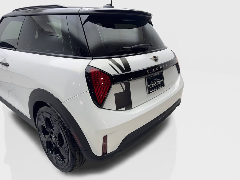 Used 2025 MINI Cooper S image 19