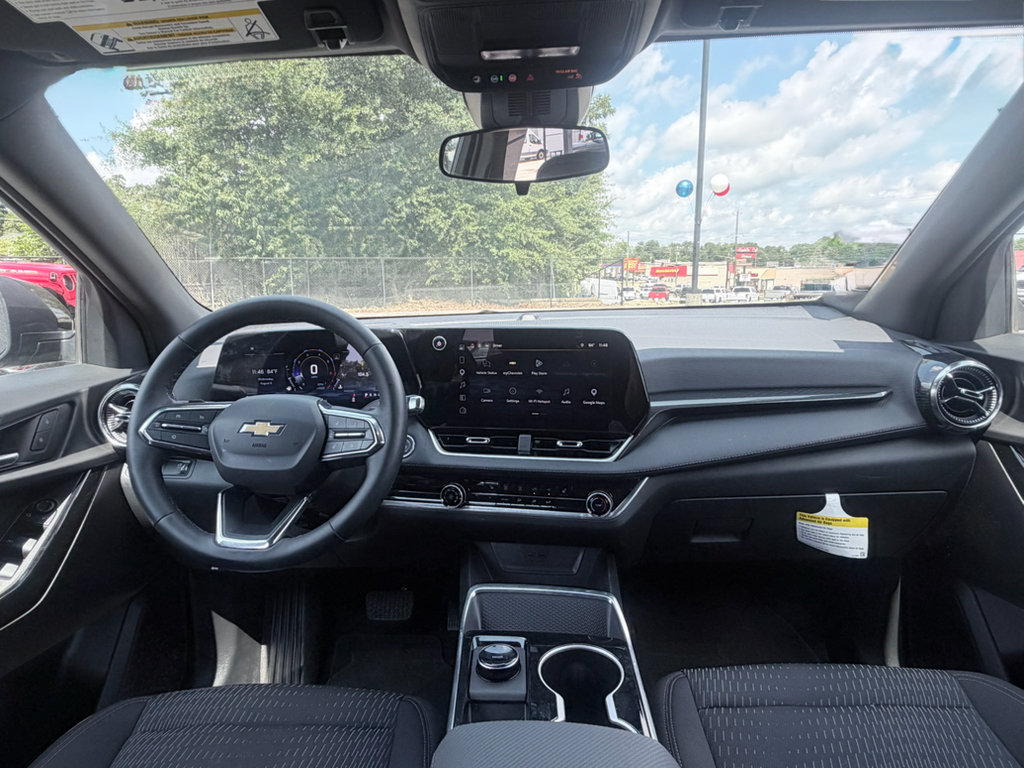 Used 2026 Chevrolet Equinox LT FWD image 9