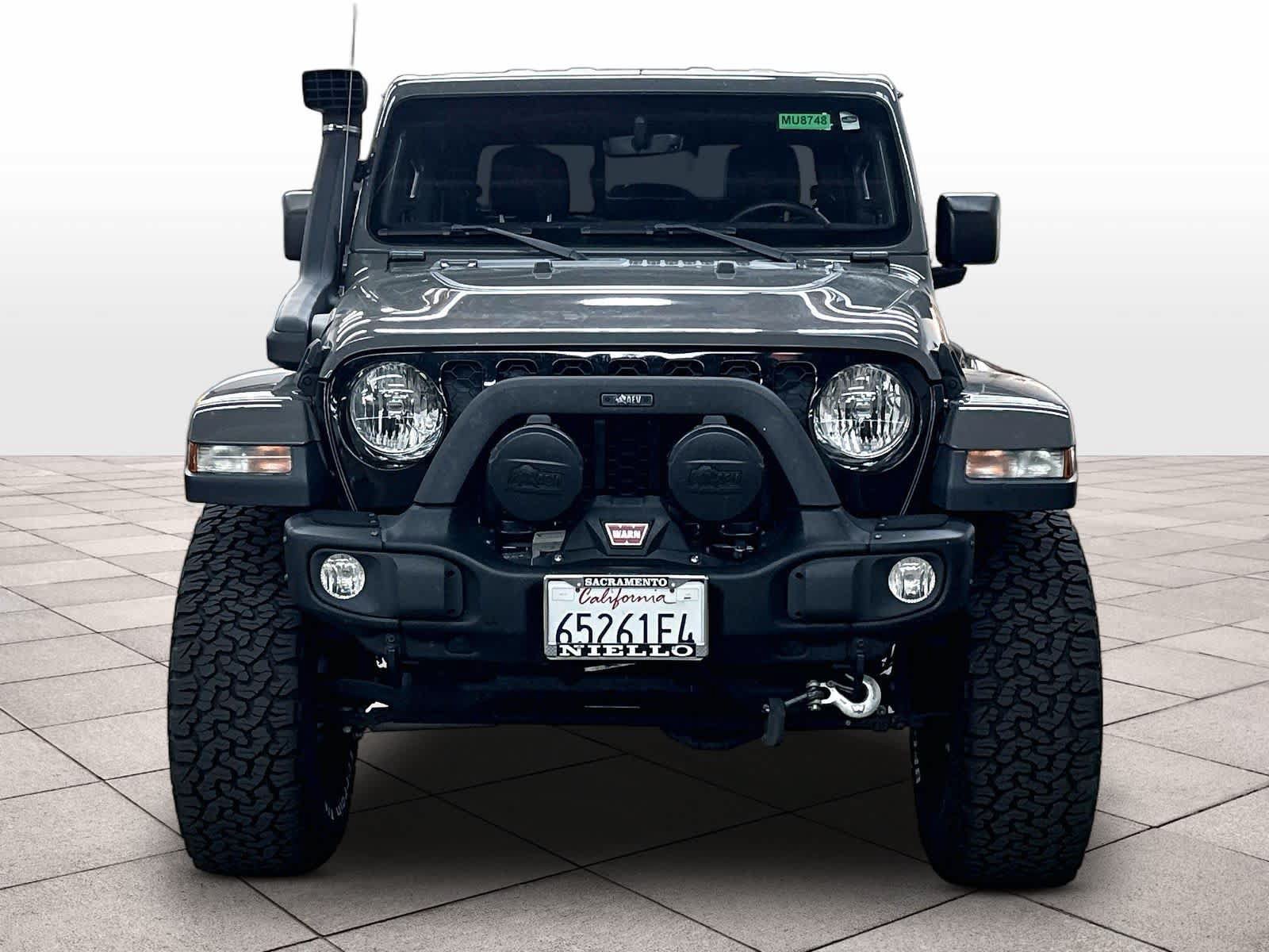 Used 2021 Jeep Gladiator Sport AWD/4WD image 3