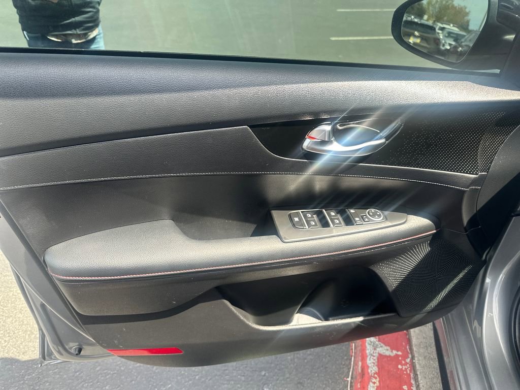 Used 2024 Kia Forte GT FWD image 10