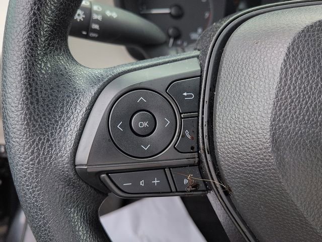 Used 2024 Toyota Corolla Cross L image 17