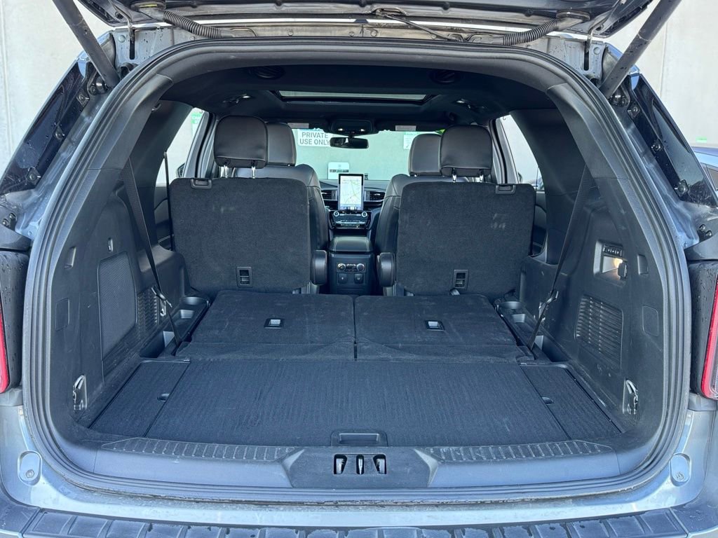 Used 2024 Ford Explorer ST w/ Equipment Group 401A image 33