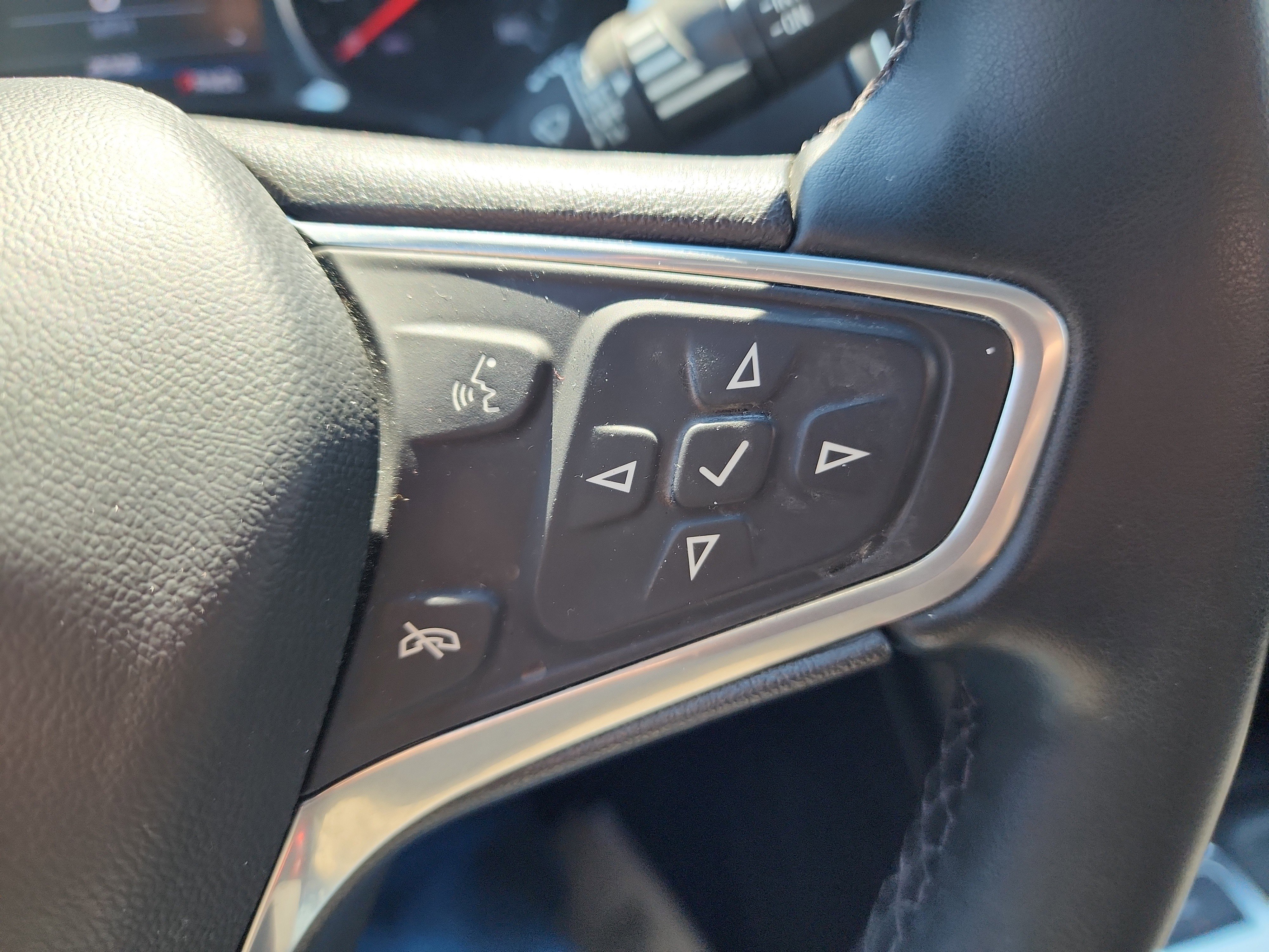 Certified 2023 Chevrolet Equinox LT AWD/4WD image 19