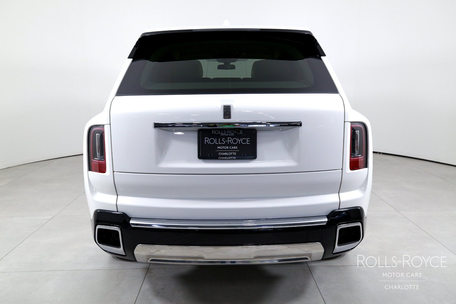 New 2026 Rolls-Royce Cullinan AWD/4WD image 9