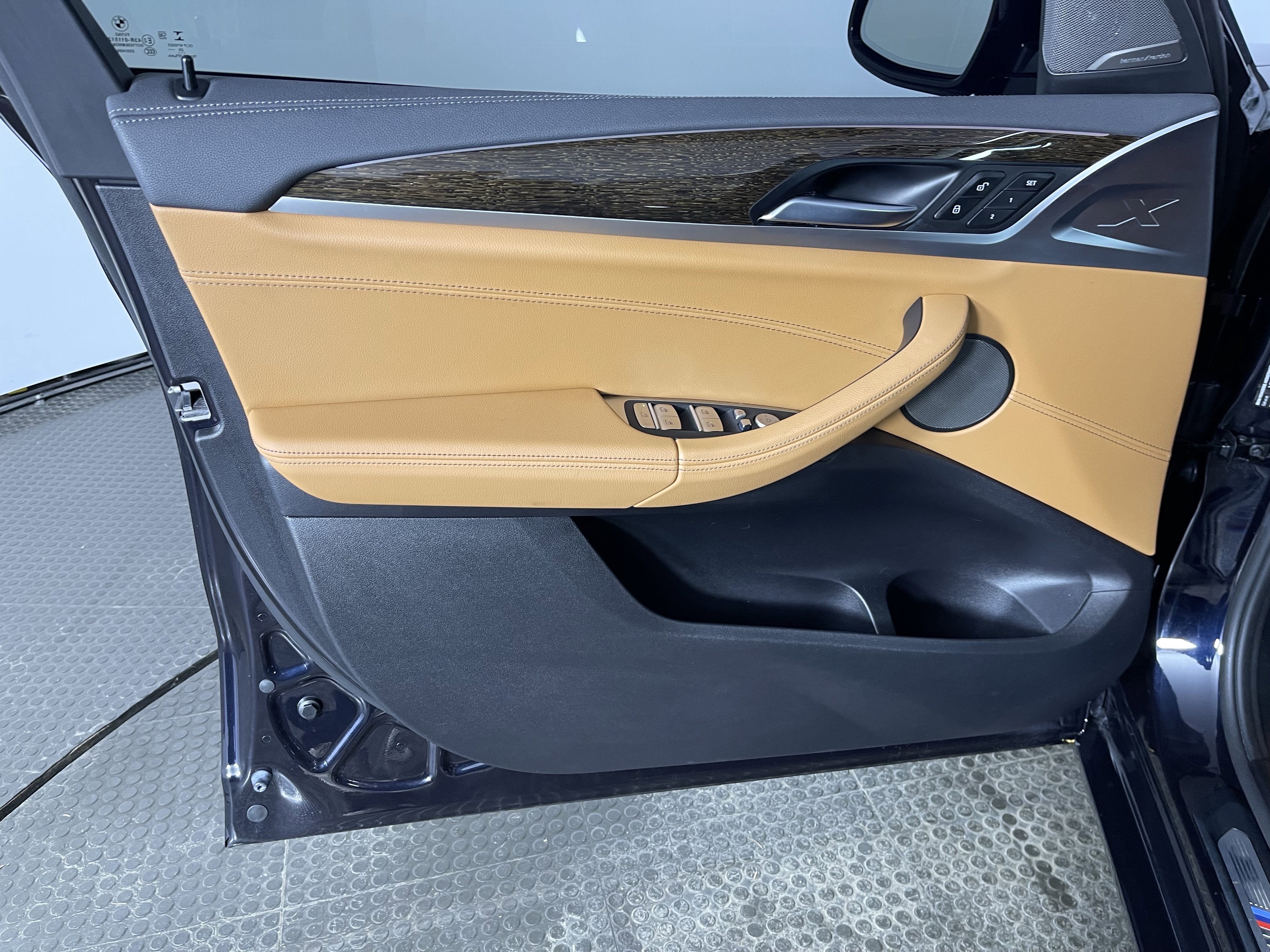 Used 2021 BMW X3 M40i w/ Executive Package image 10