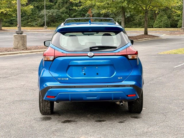 Used 2021 Nissan Kicks SR w/ SR Premium Package FWD image 6