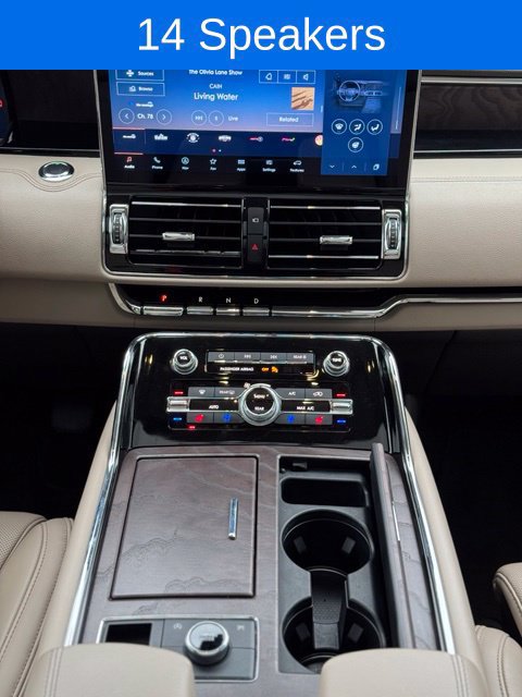 Certified 2023 Lincoln Navigator Reserve AWD/4WD image 22