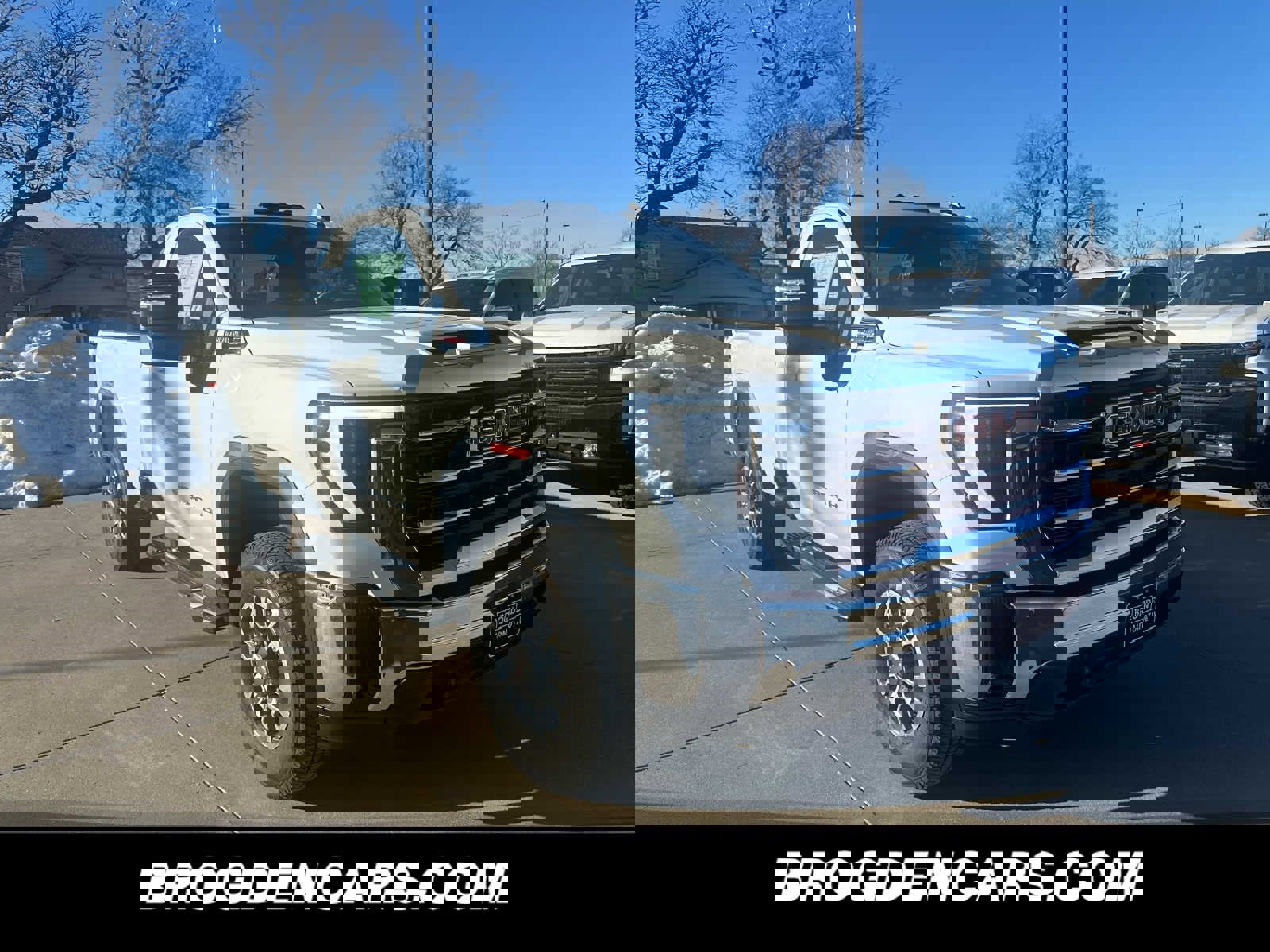 New 2025 GMC Sierra 3500 SLE