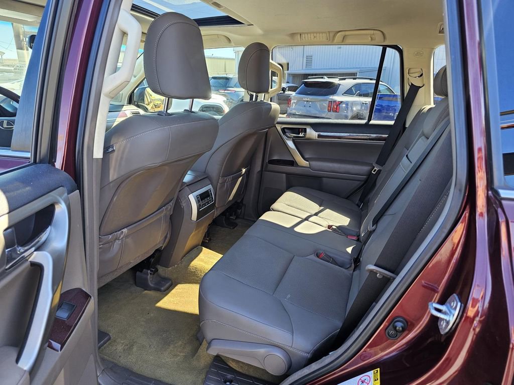 Used 2019 Lexus GX 460 Premium image 25