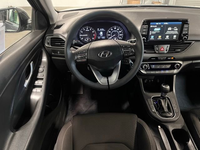 Used 2019 Hyundai Elantra GT image 18