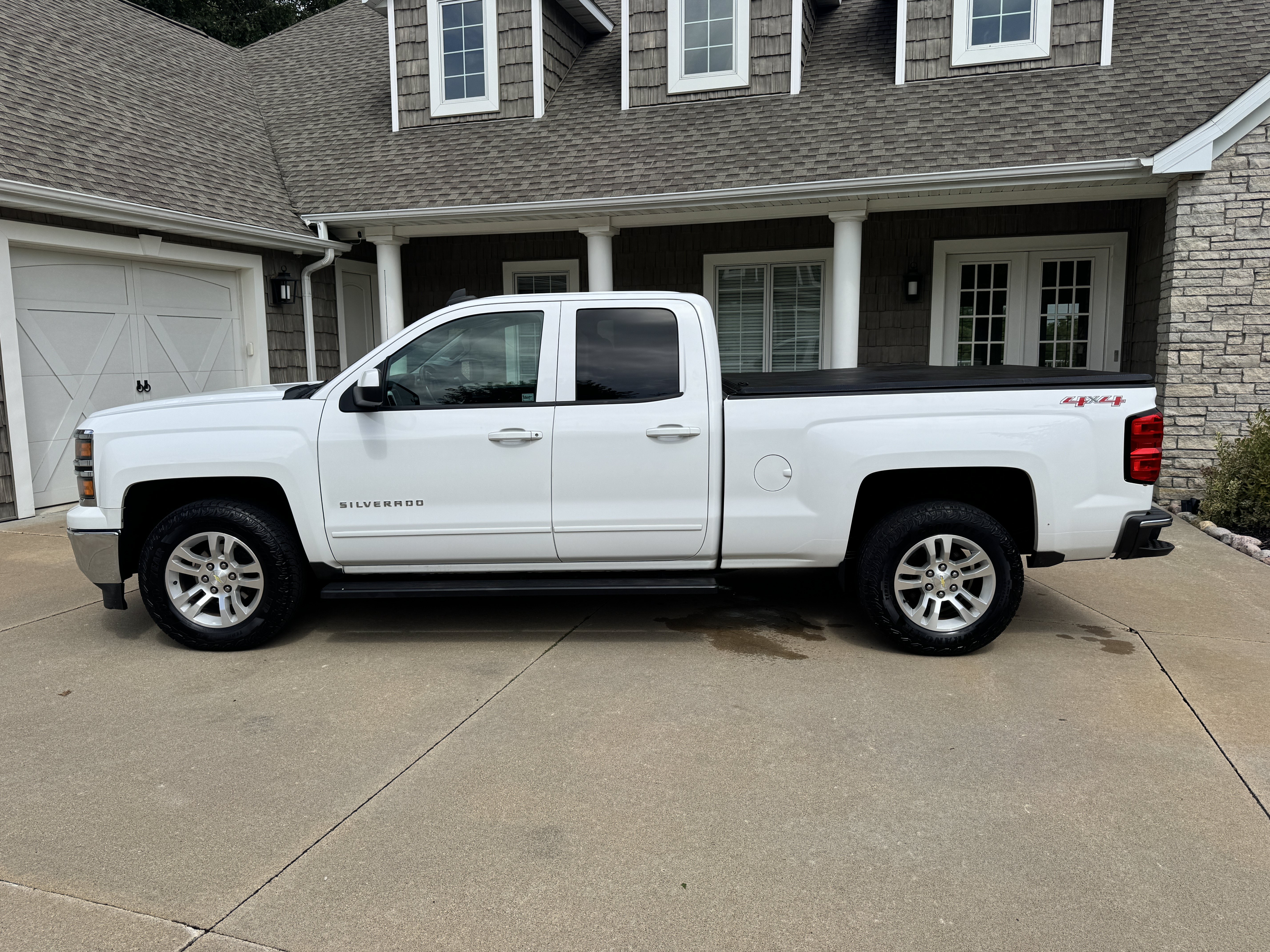 Used 2015 Chevrolet Silverado 1500 LT w/ All Star Edition AWD/4WD image 3