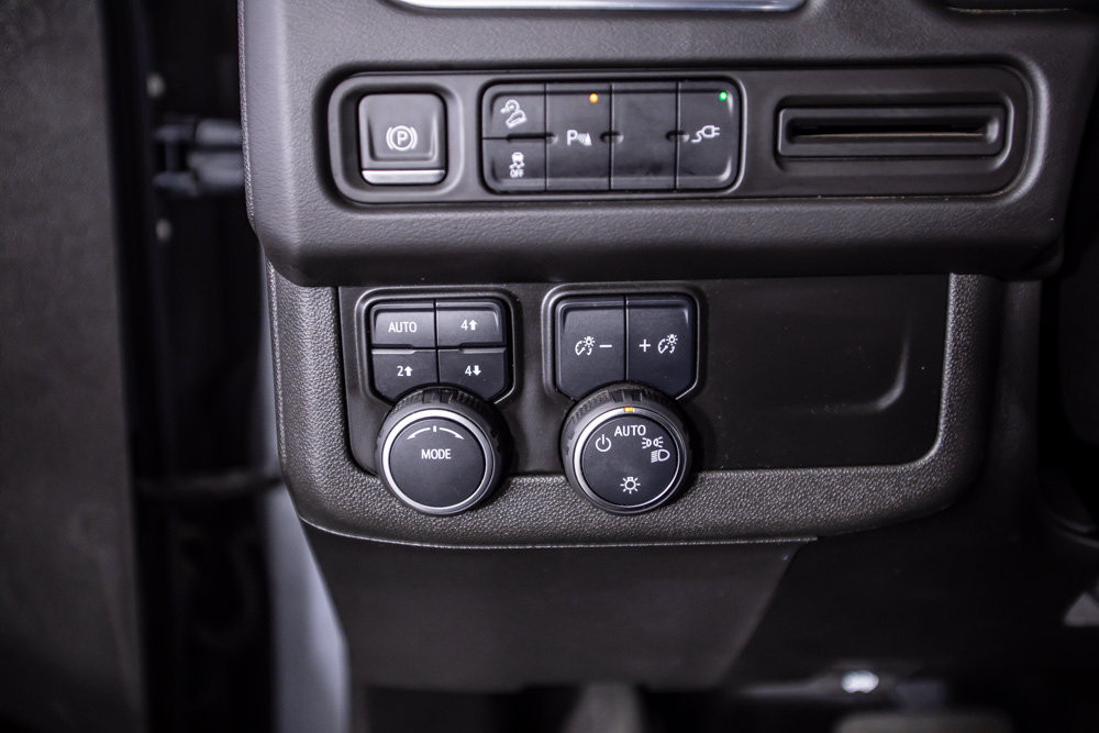 Used 2021 Chevrolet Tahoe Z71 AWD/4WD image 26