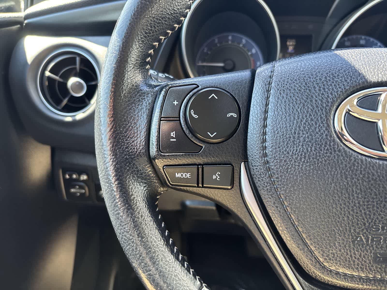 Used 2018 Toyota Corolla iM FWD image 12