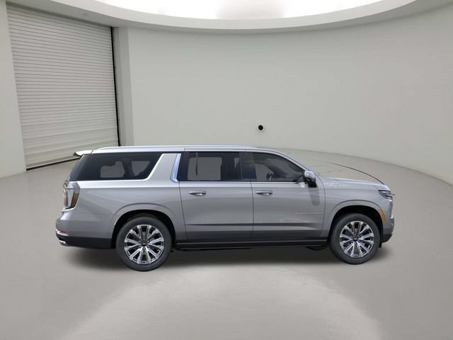 New 2026 Chevrolet Suburban High Country AWD/4WD image 5