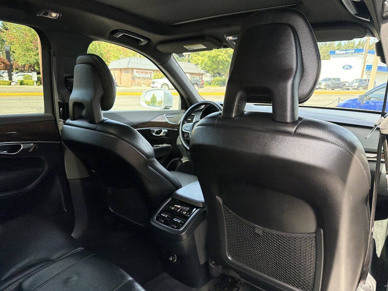 Used 2017 Volvo XC90 T6 Momentum w/ Vision Package AWD/4WD image 24