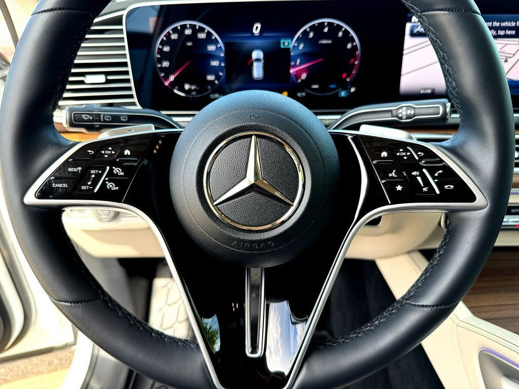 Used 2024 Mercedes-Benz GLE 350 4MATIC image 14