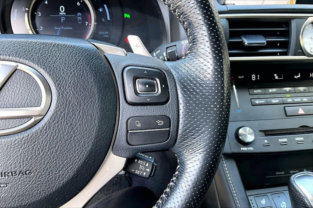 Used 2017 Lexus RC 300 F Sport image 30