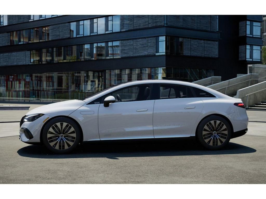 New 2026 Mercedes-Benz EQE 320+ Sedan image 35