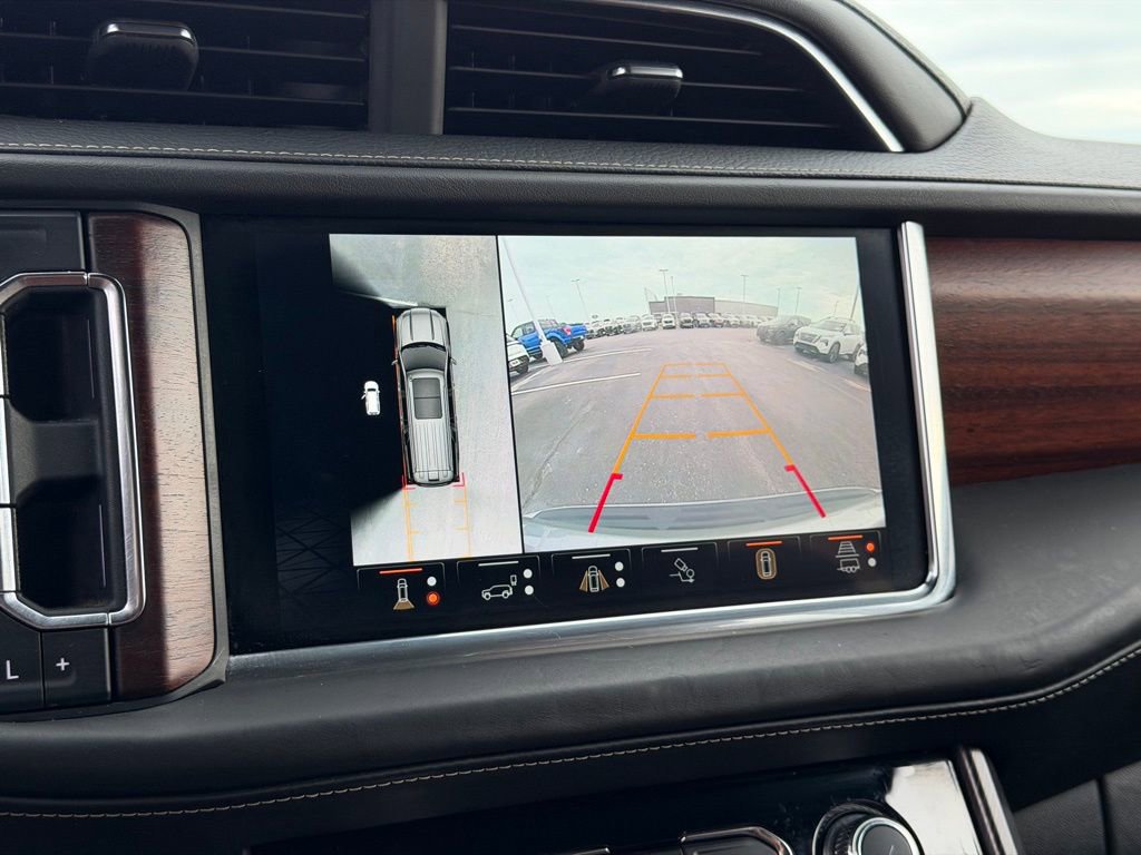 Used 2023 GMC Yukon XL Denali Ultimate image 40