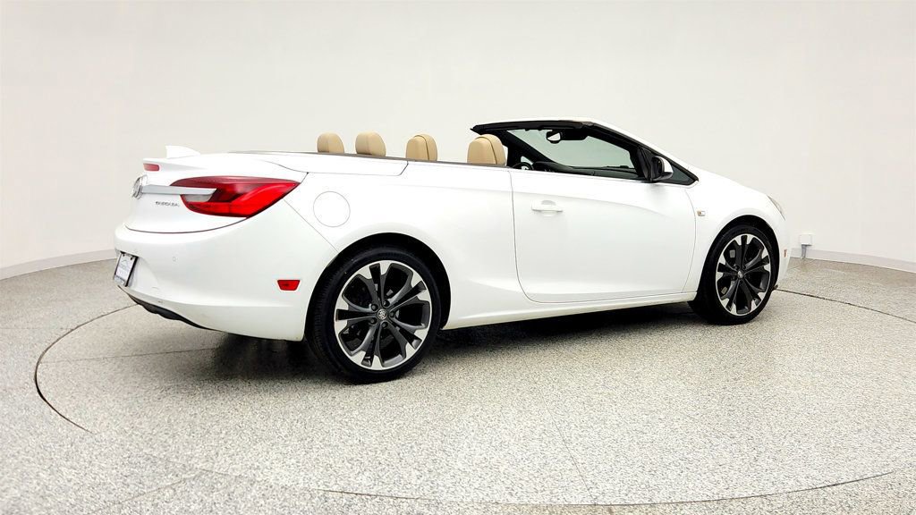 Used 2018 Buick Cascada Premium image 5