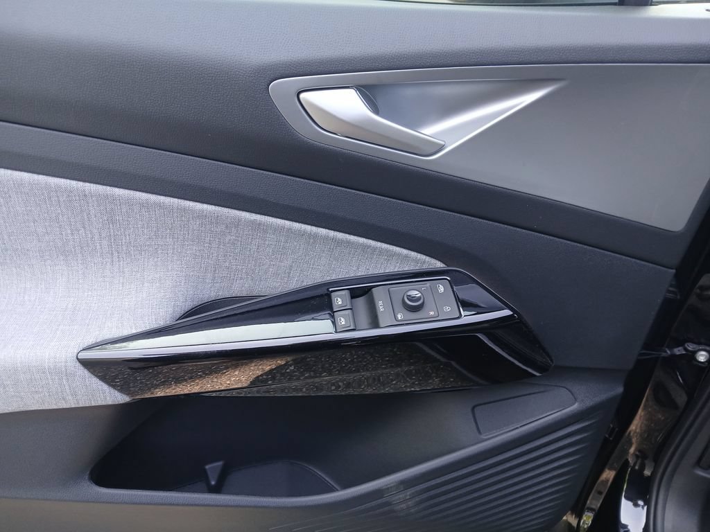 New 2026 Volkswagen ID.4 Pro RWD image 11