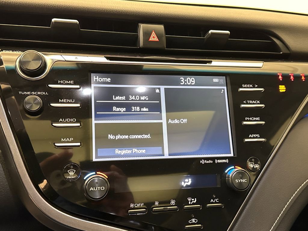 Used 2019 Toyota Camry XSE image 22